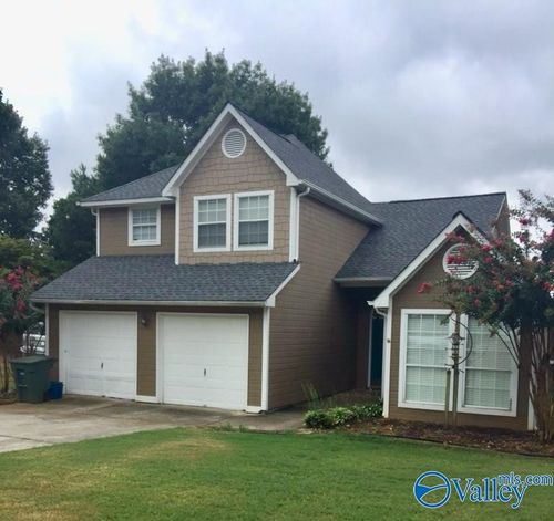 102 Sunset Cir, Madison, AL, 35758-2573 | Card Image