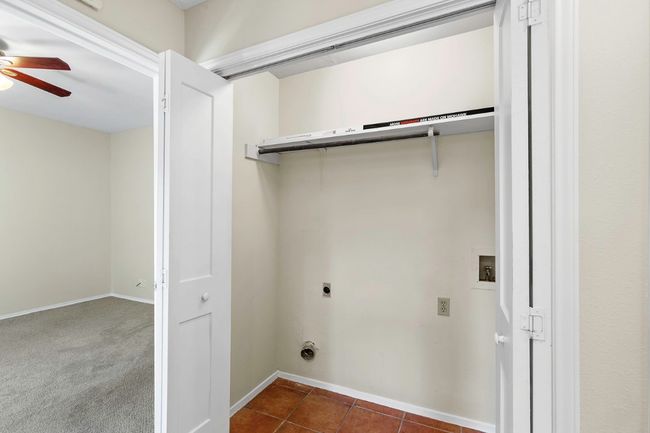 Laundry closet | Image 15