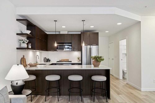 131-721 4 St Ne, Calgary, AB, T2E3S7 | Card Image