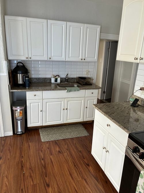 2-15 Gladstone St, Everett, MA, 02149-3409 | Card Image