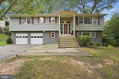 8400 Bound Brook Ln, ALEXANDRIA, VA, 22309-2136 | Card Image