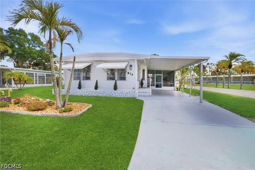 815 Hollyberry Ct, NORTH FORT MYERS, FL, 33917-7405 | Card Image