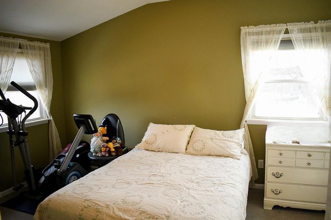 340 Bixley Heath, House other with 3 bedrooms, 2 bathrooms and null parking in Lynbrook NY | Image 8