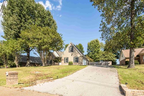 226 Thomas Ter, Atoka, TN, 38004 | Card Image