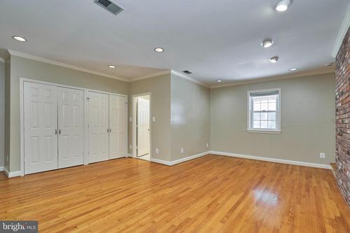 500 Springvale Rd, GREAT FALLS, VA, 22066-3436 | Card Image