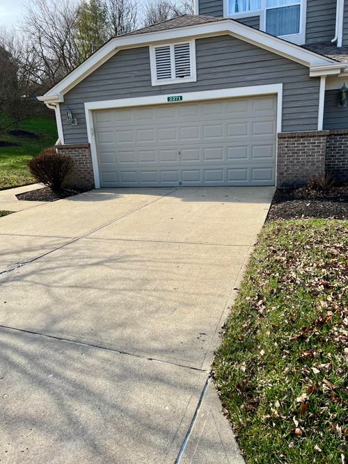 2271 Edenderry Dr, Crescent Springs, KY, 41017-2174 | Card Image