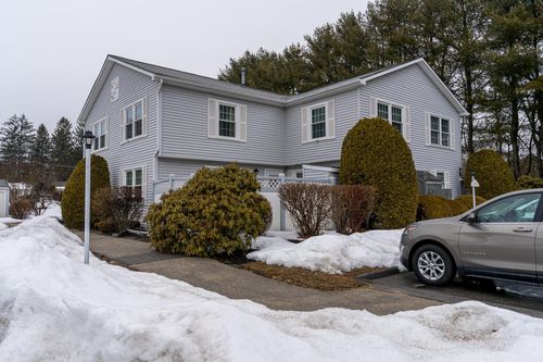 3 Springfield Estate, Rochester, NH, 03867 | Card Image