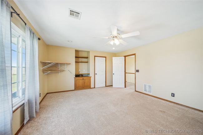 28002 Us 75 Hwy, House other with 4 bedrooms, 4 bathrooms and null parking in Ochelata OK | Image 32