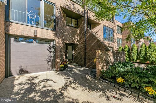 4 Willow Street, Princeton, NJ, 08542 | Card Image