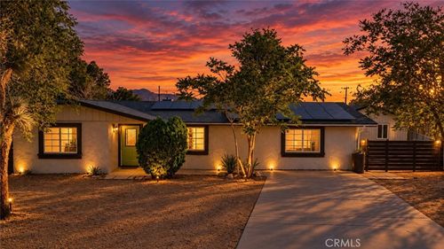 7177 Sunny Pl, Yucca Valley, CA, 92284-6817 | Card Image