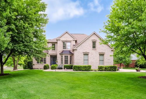 896 Silverleaf Drive, Greenwood, IN, 46143 | Card Image