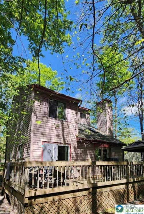 9265 Westwood Dr, Tobyhanna, PA, 18466-3835 | Card Image