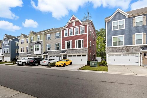 918 Parley Pl, Chesapeake, VA, 23323-4135 | Card Image