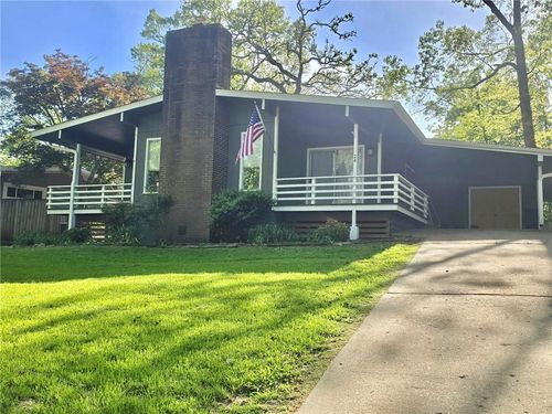 24 Billingsley Dr, Bella Vista, AR, 72715-8740 | Card Image