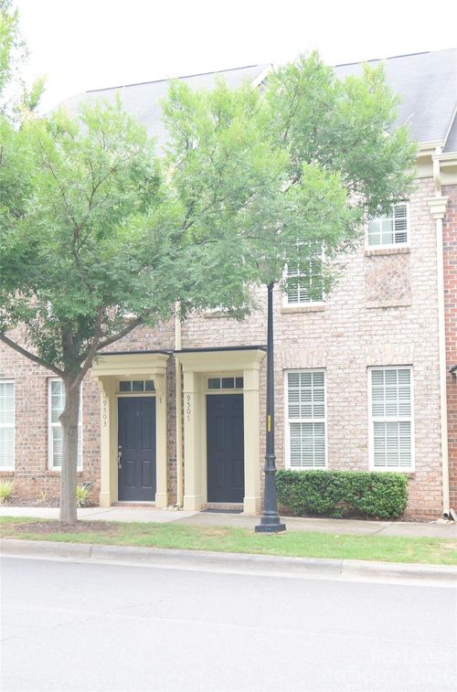 9507 Longstone Ln, Charlotte, NC, 28277-5737 | Card Image