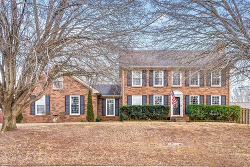 523 W Point Dr, Clarksville, TN, 37043-4004 | Card Image