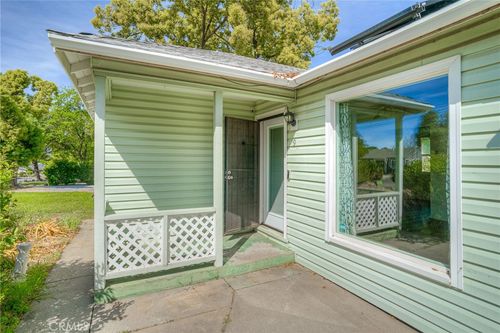 9 Midway Dr, Oroville, CA, 95966-3627 | Card Image