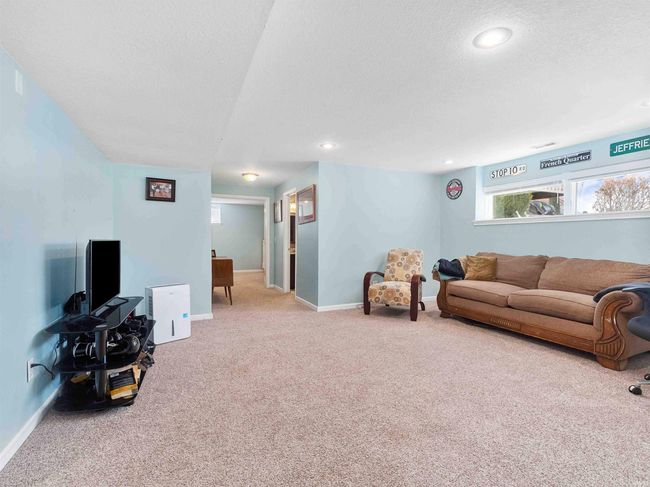 13715 Hammerhill Way, House other with 4 bedrooms, 4 bathrooms and null parking in Fort Wayne IN | Image 34