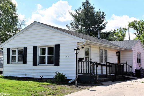 2109 Ellis Ave, Iowa Falls, IA, 50126-1605 | Card Image