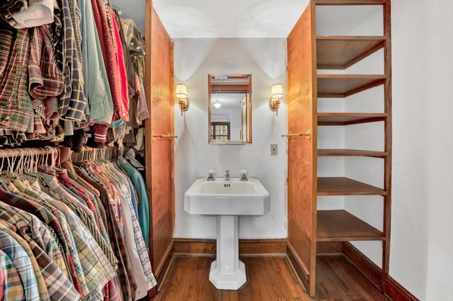 Sink in closet | Image 64