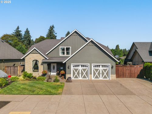 460 Salty Way, Eugene, OR, 97404-2488 | Card Image