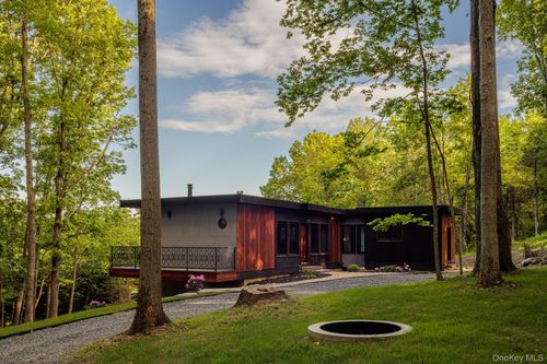 490 Old State Route 82, Taghkanic, NY, 12521-5329 | Card Image