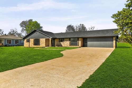 407 Quincy Ave, Alto, TX, 75925-2134 | Card Image