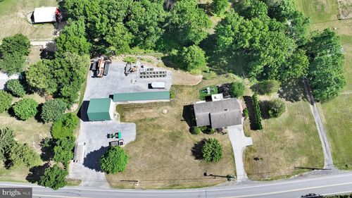 680 New Schaefferstown Rd, BERNVILLE, PA, 19506-9457 | Card Image