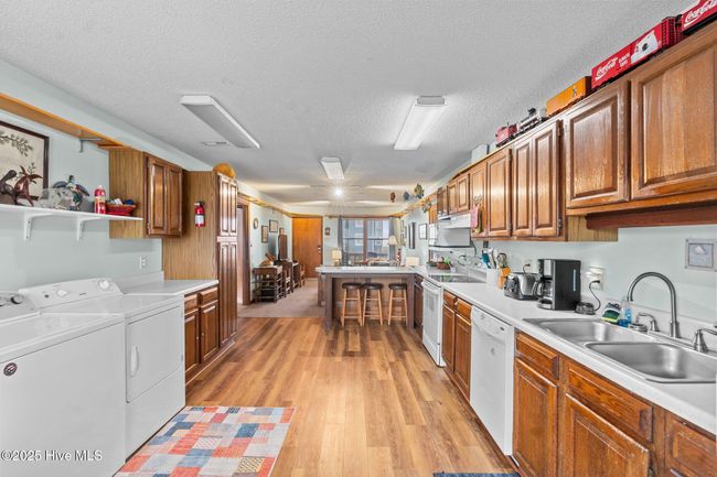 210 W Beach Dr, House other with 4 bedrooms, 2 bathrooms and null parking in Oak Island NC | Image 21