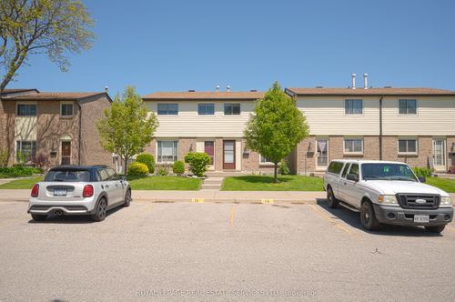13-215 Trudeau Dr, Sarnia, ON, N7S4T5 | Card Image