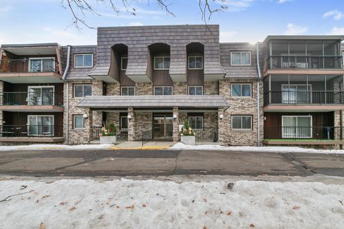 apt-213-260 Westview Dr, West Saint Paul, MN, 55118-4517 | Card Image