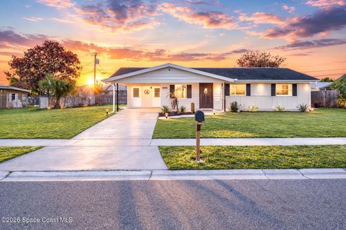 995 Eyerly Ln Ne, Palm Bay, FL, 32905-5510 | Card Image