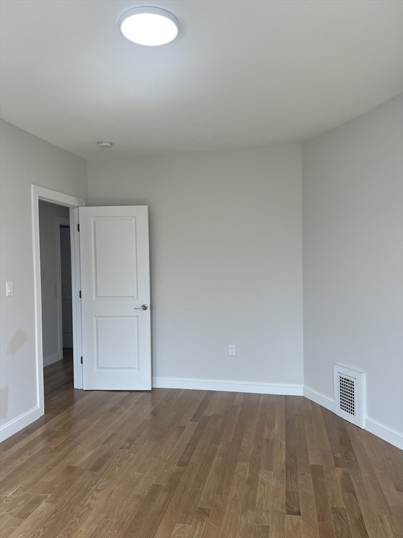 Residential Lease in Boston 3