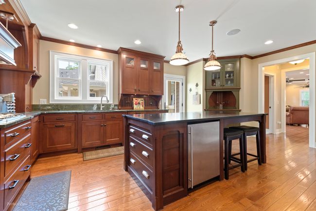 522 N Main St, House other with 4 bedrooms, 5 bathrooms and 6 parking in Naperville IL | Image 5