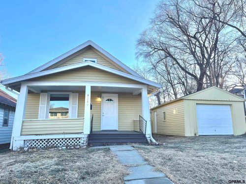 3219 Charles St, Omaha, NE, 68131-1423 | Card Image