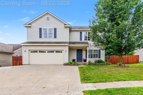 486 Sweet Briar Rdg, Linden, MI, 48451-8820 | Card Image
