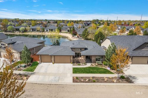 115 S Wildgrass Way, Star, ID, 83669-2501 | Card Image