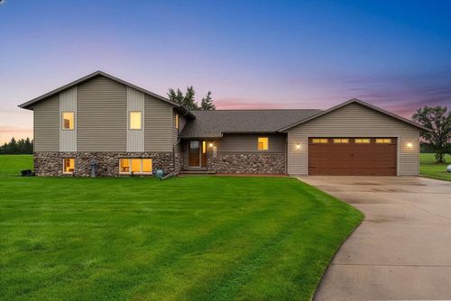 W2387 Man Cal Road, BRILLION, WI, 54130 | Card Image