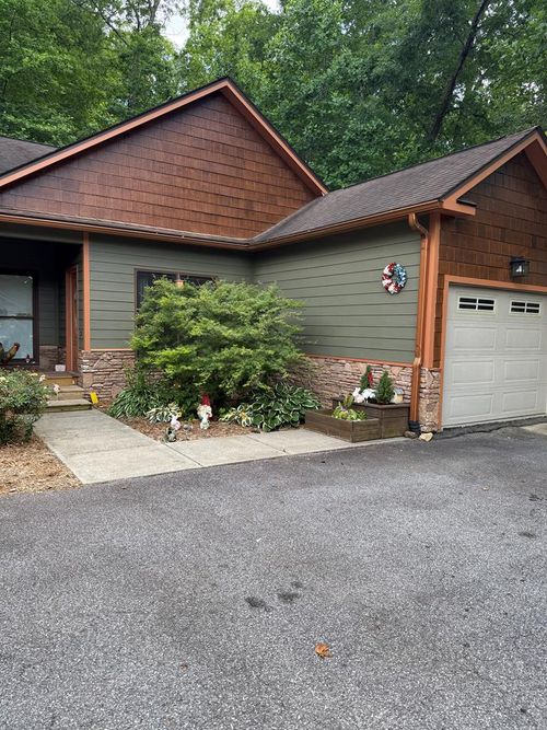 unit-6-130 Emory Cir, Blairsville, GA, 30512-4589 | Card Image