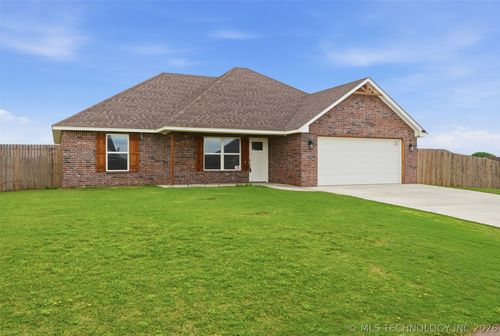 5912 Bluestem Way, Chelsea, OK, 74016-5634 | Card Image
