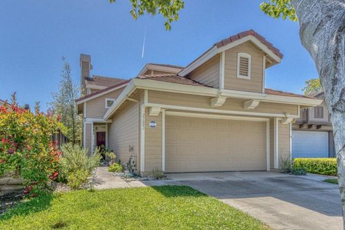 21041 Country Park Rd, Salinas, CA, 93908 | Card Image