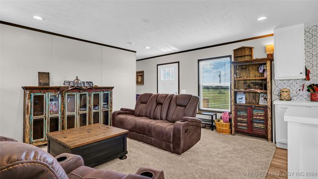 3084 Anshultz Rd, House other with 3 bedrooms, 2 bathrooms and null parking in Wilson OK | Image 6