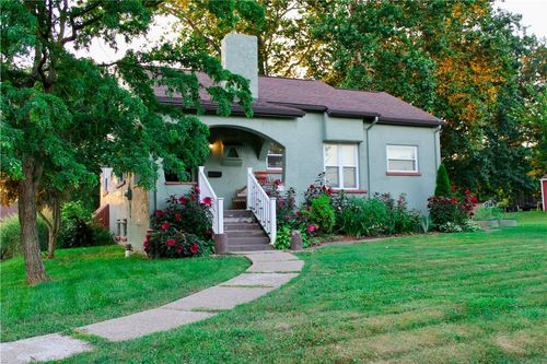 112 Elm Dr, Trafford, PA, 15085-1320 | Card Image
