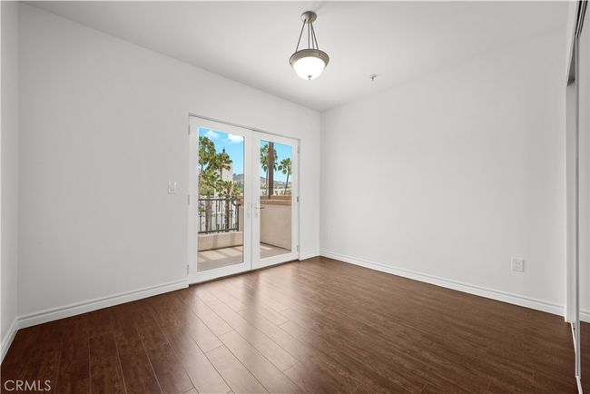 APT-503 - 5633 Carlton Way, Condo with 2 bedrooms, 2 bathrooms and 2 parking in Hollywood CA | Image 12