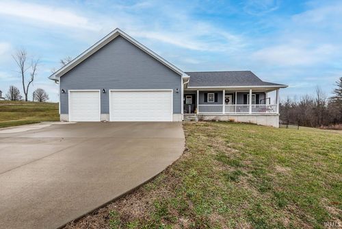 30 Blackwell Ln, Bedford, IN, 47421-9081 | Card Image