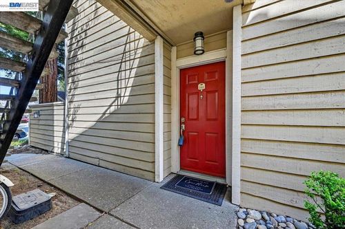 242 Eastridge Dr, San Ramon, CA, 94582-4906 | Card Image