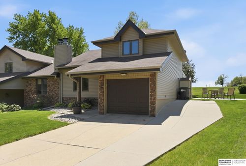 12149 Franklin Cir, Omaha, NE, 68154-1323 | Card Image