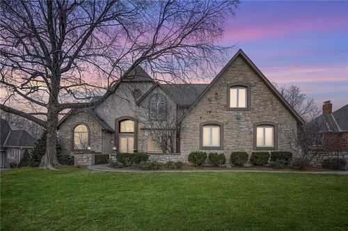 6810 W 132nd Ter, Overland Park, KS, 66209-3909 | Card Image