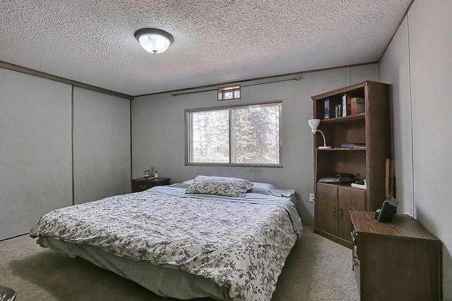 33122 Range Road 50, Home with 4 bedrooms, 2 bathrooms and null parking in Sundre AB | Image 28