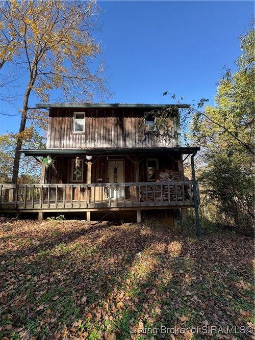 101 E Terrell Ln, Salem, IN, 47167-6933 | Card Image